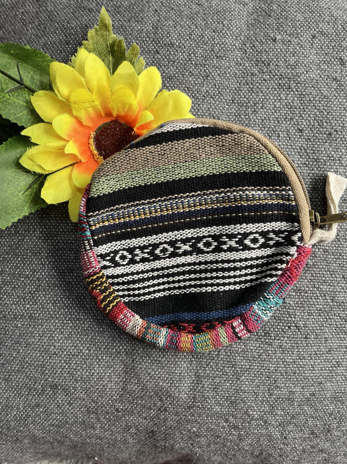 Hemp Zipped Purse Round