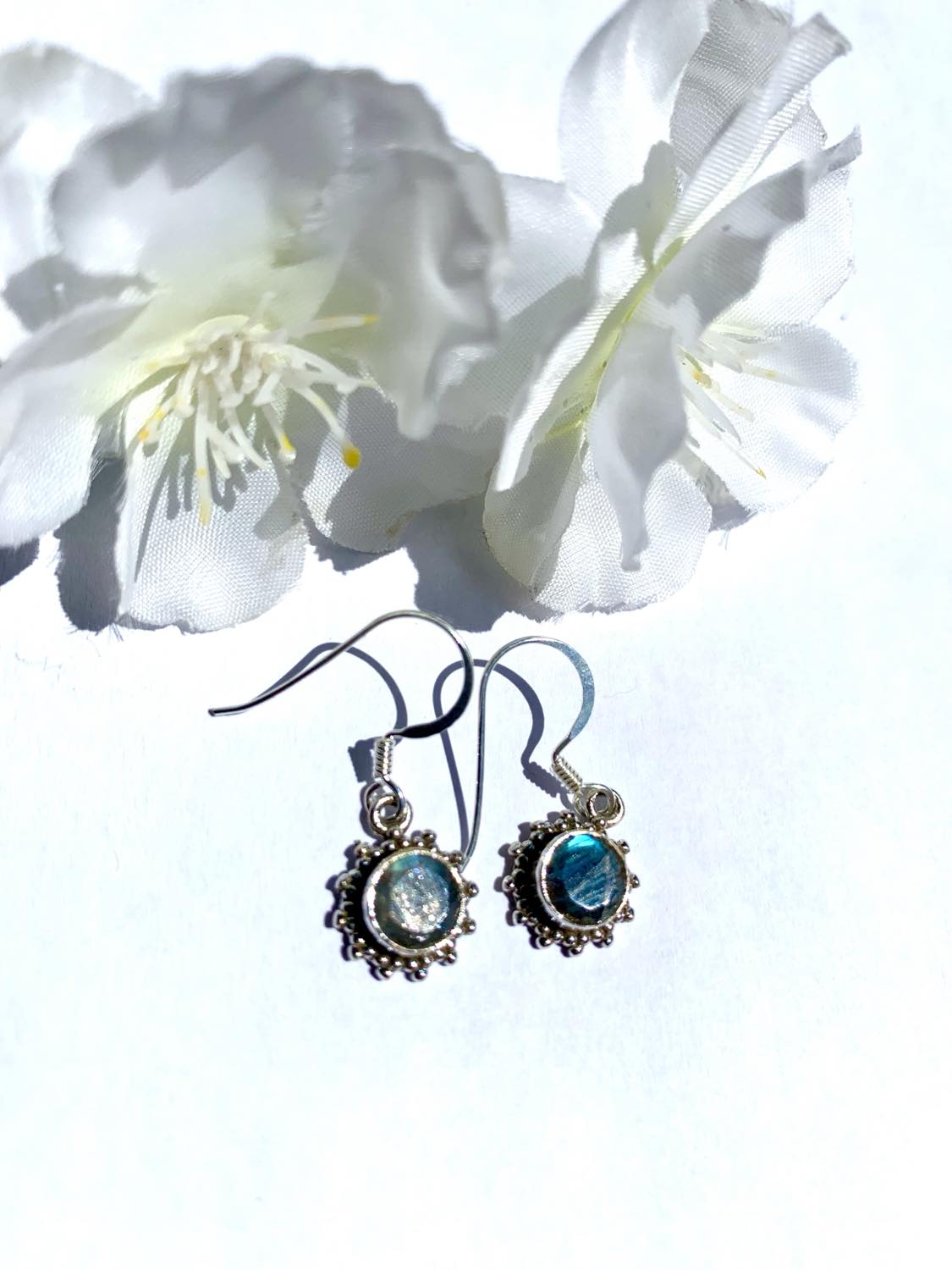 Dainty Silver Gemstone Earings Flower