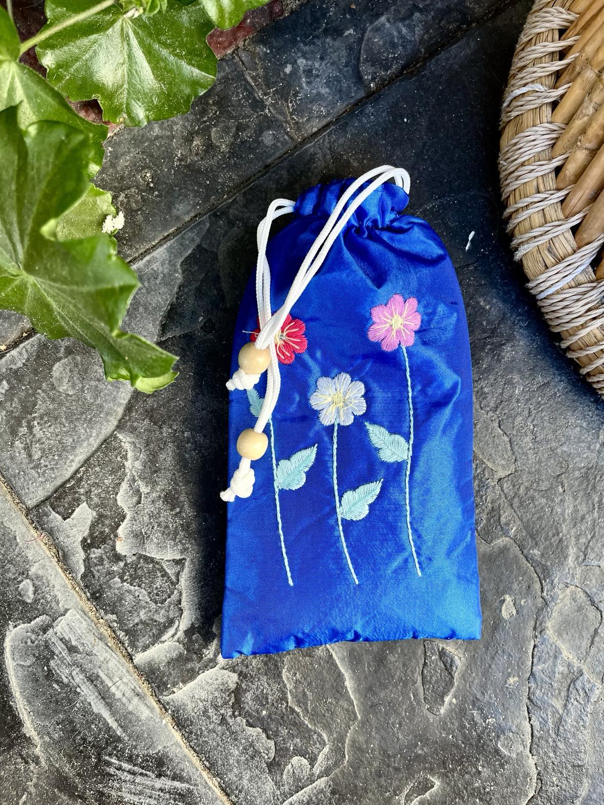 Silk Cellphone Bag