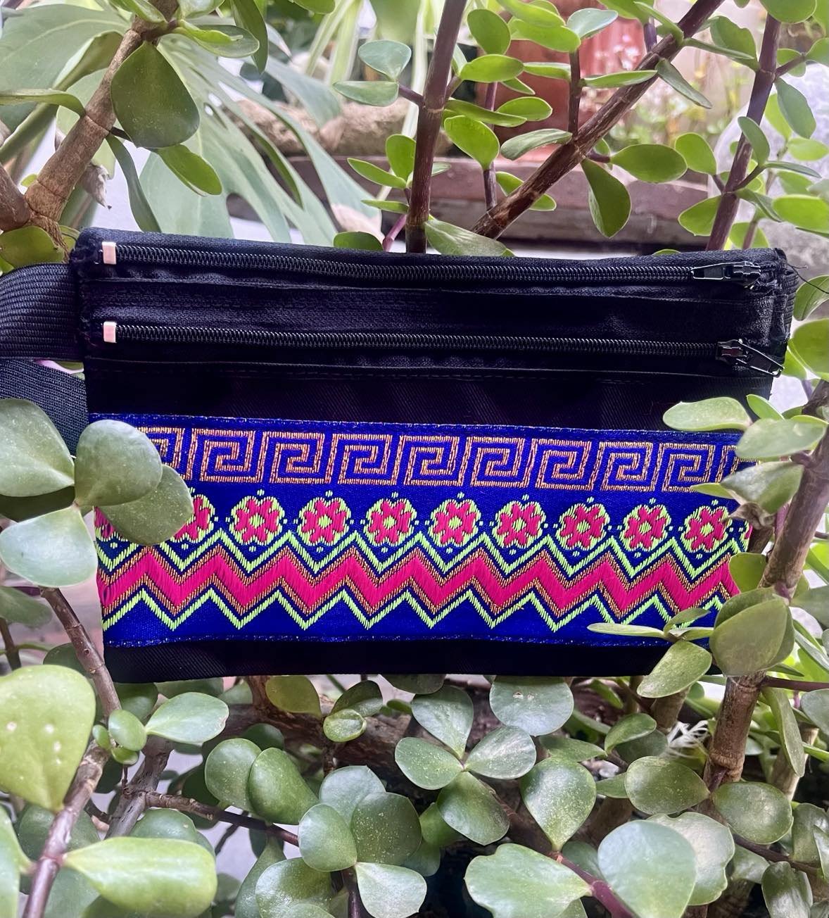Hmong Passport Holder