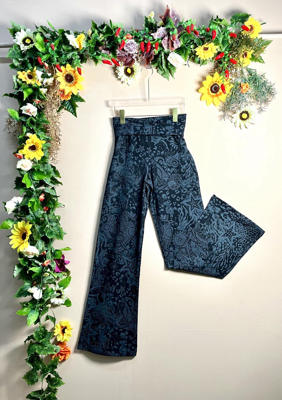 Nude Leisure Pants SMALL