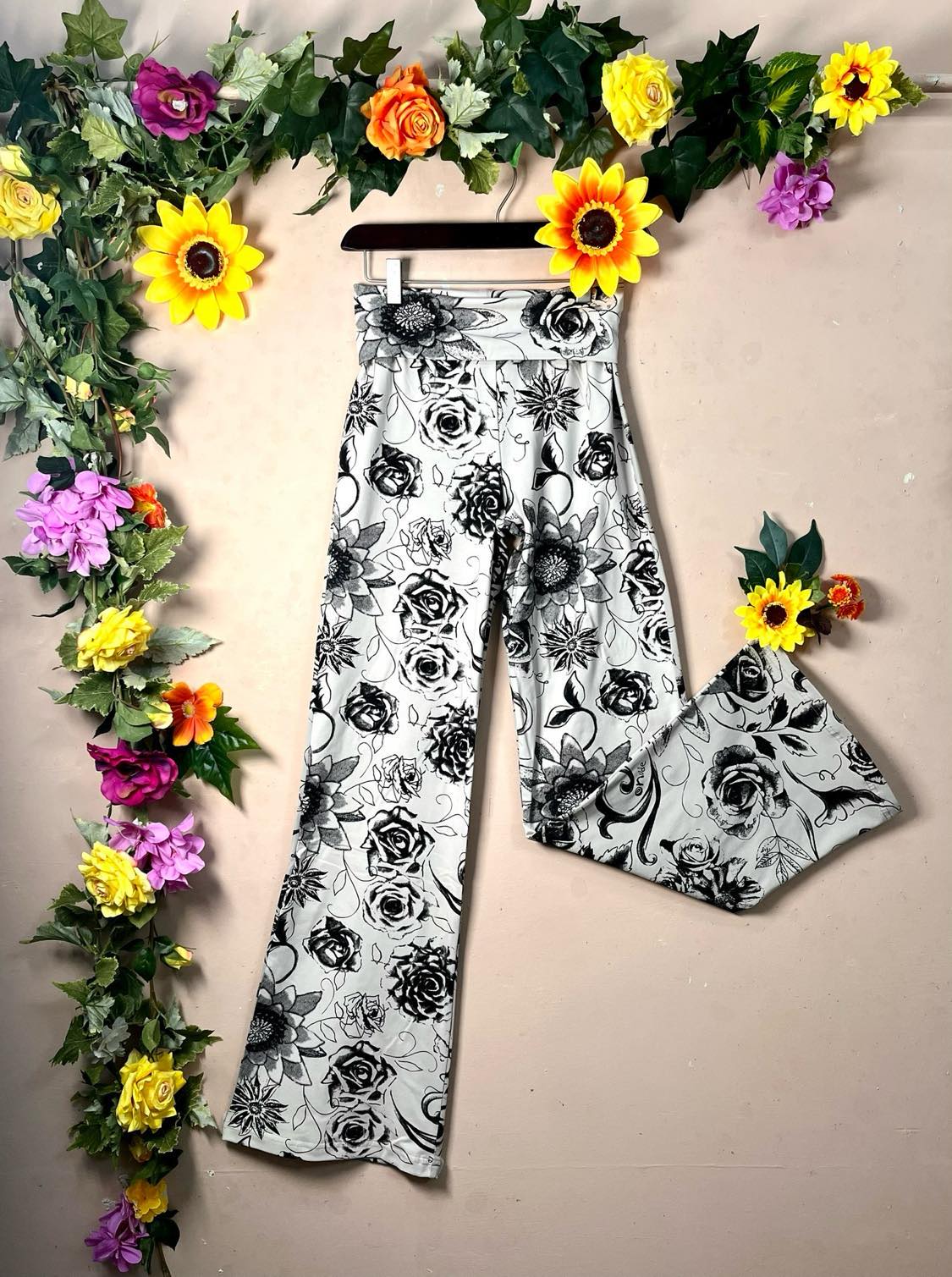 Nude Leisure Pants SMALL