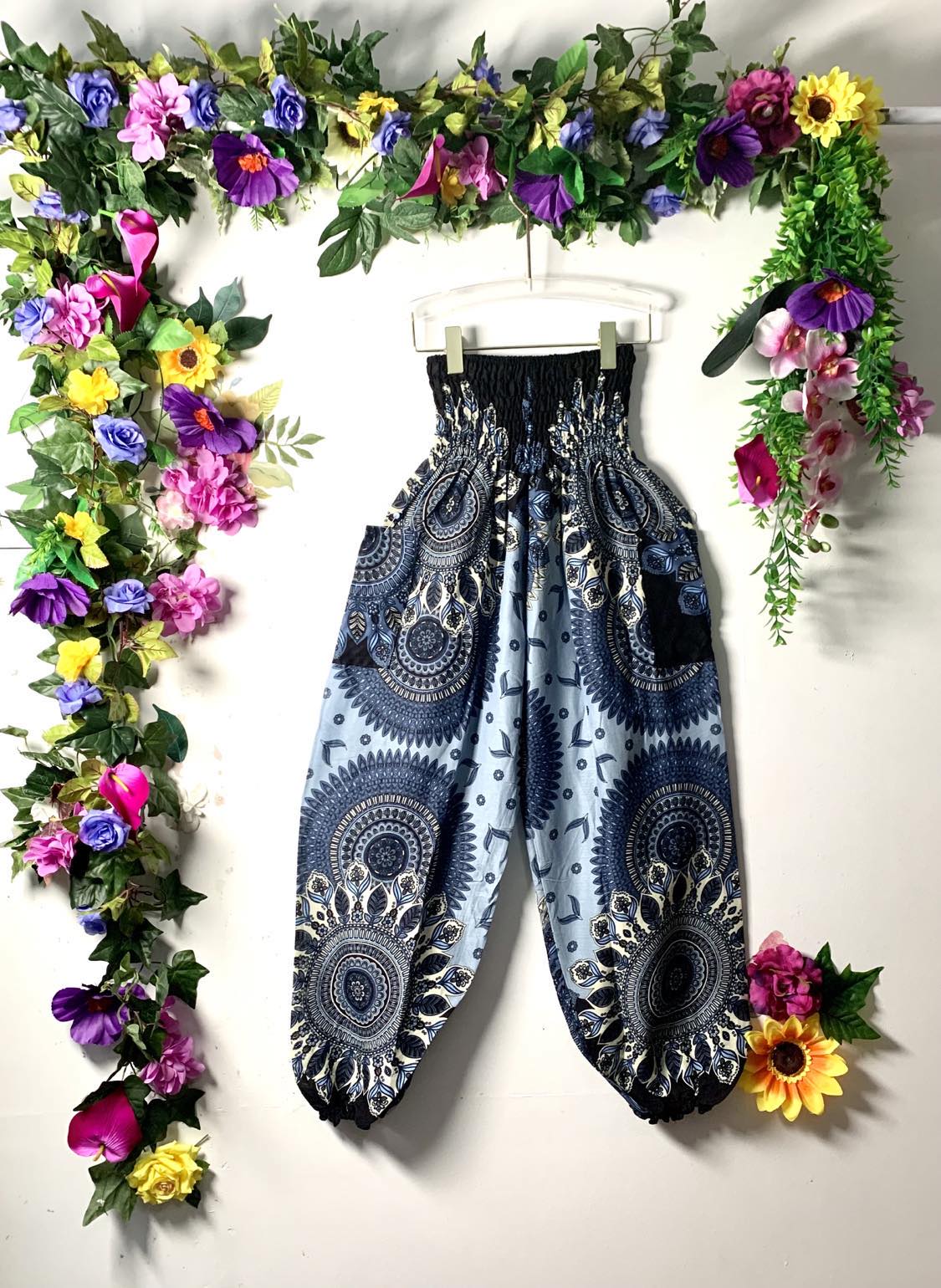 Thai Aladdin Pants