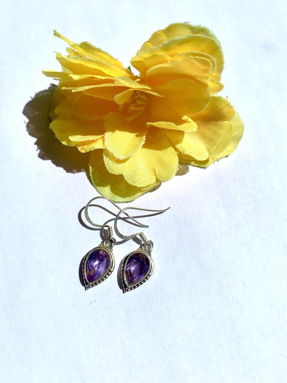 Dainty Silver Gemstone Earings Teardrop