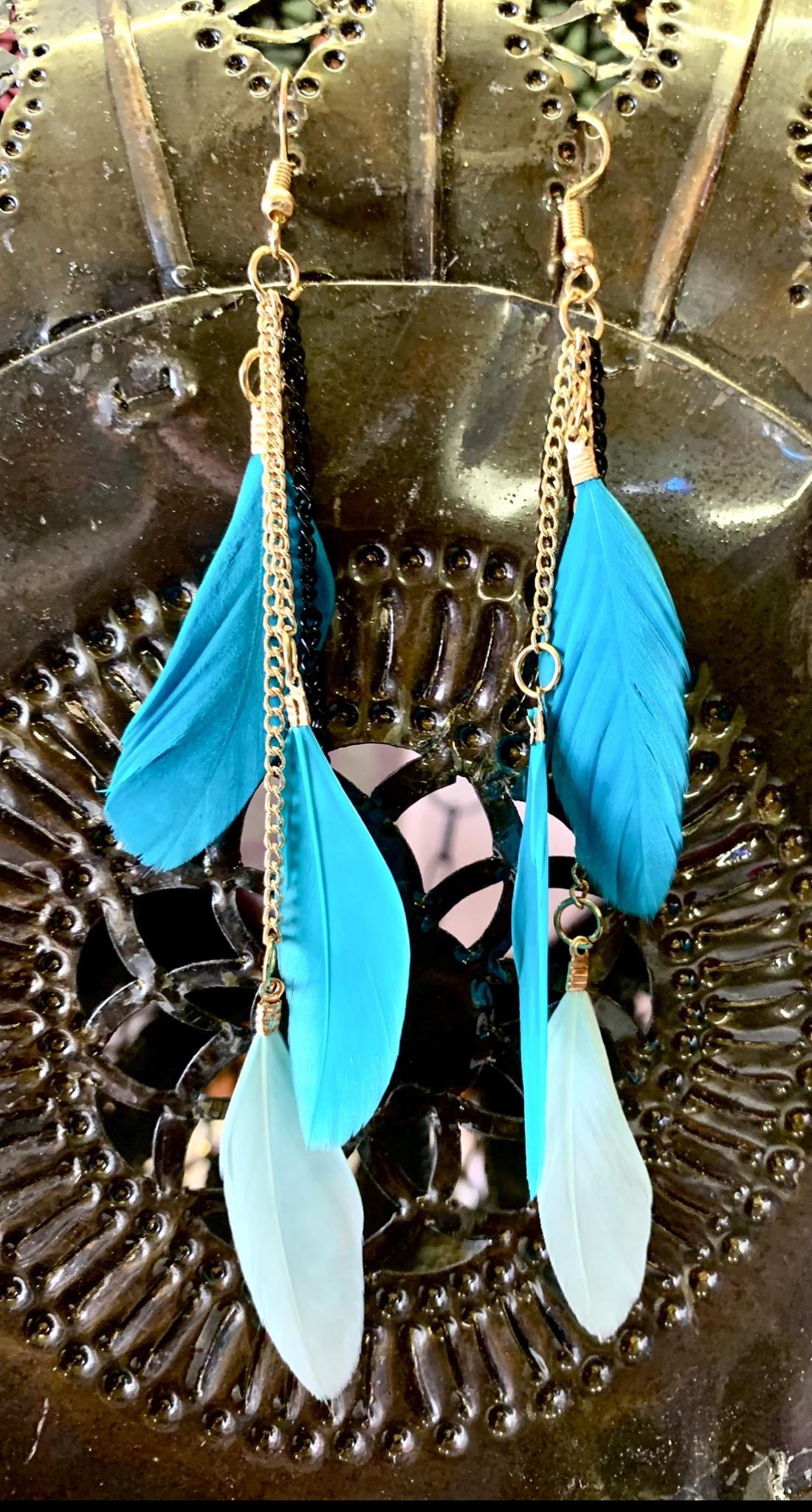 Triple Feather Drop Earings