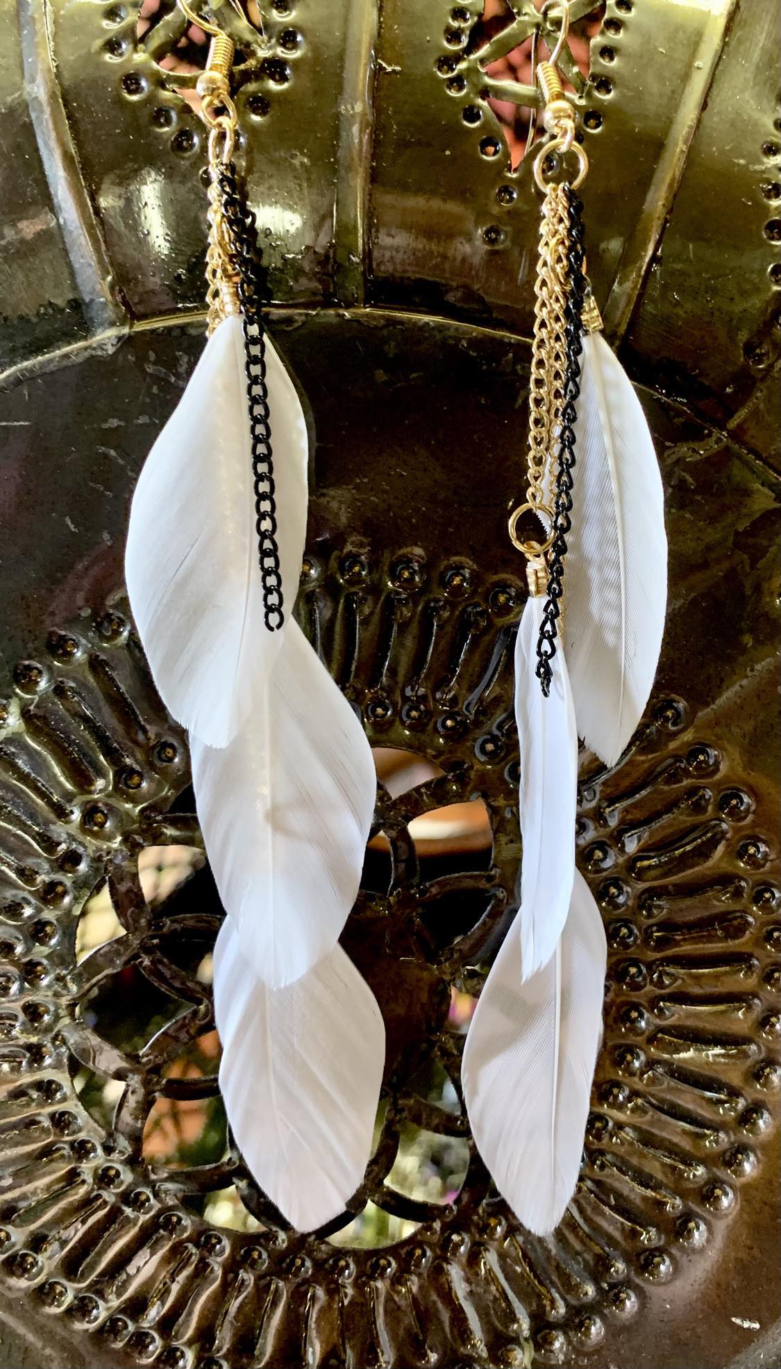 Triple Feather Drop Earings