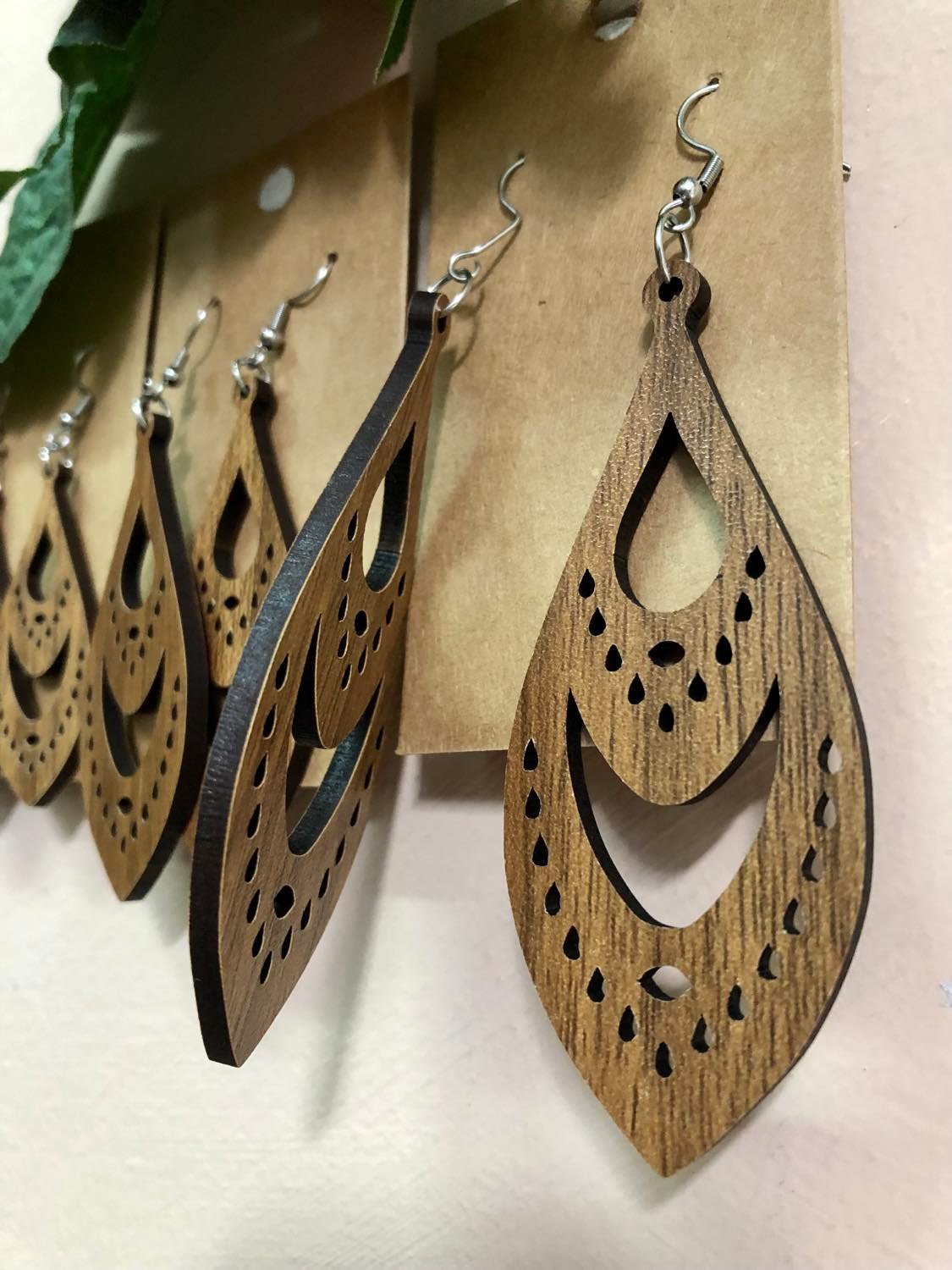 Walnut Earings Raindrop