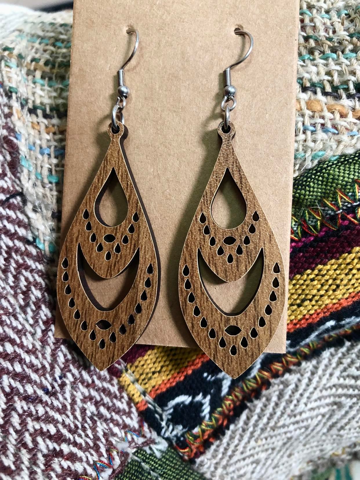 Walnut Earings Raindrop
