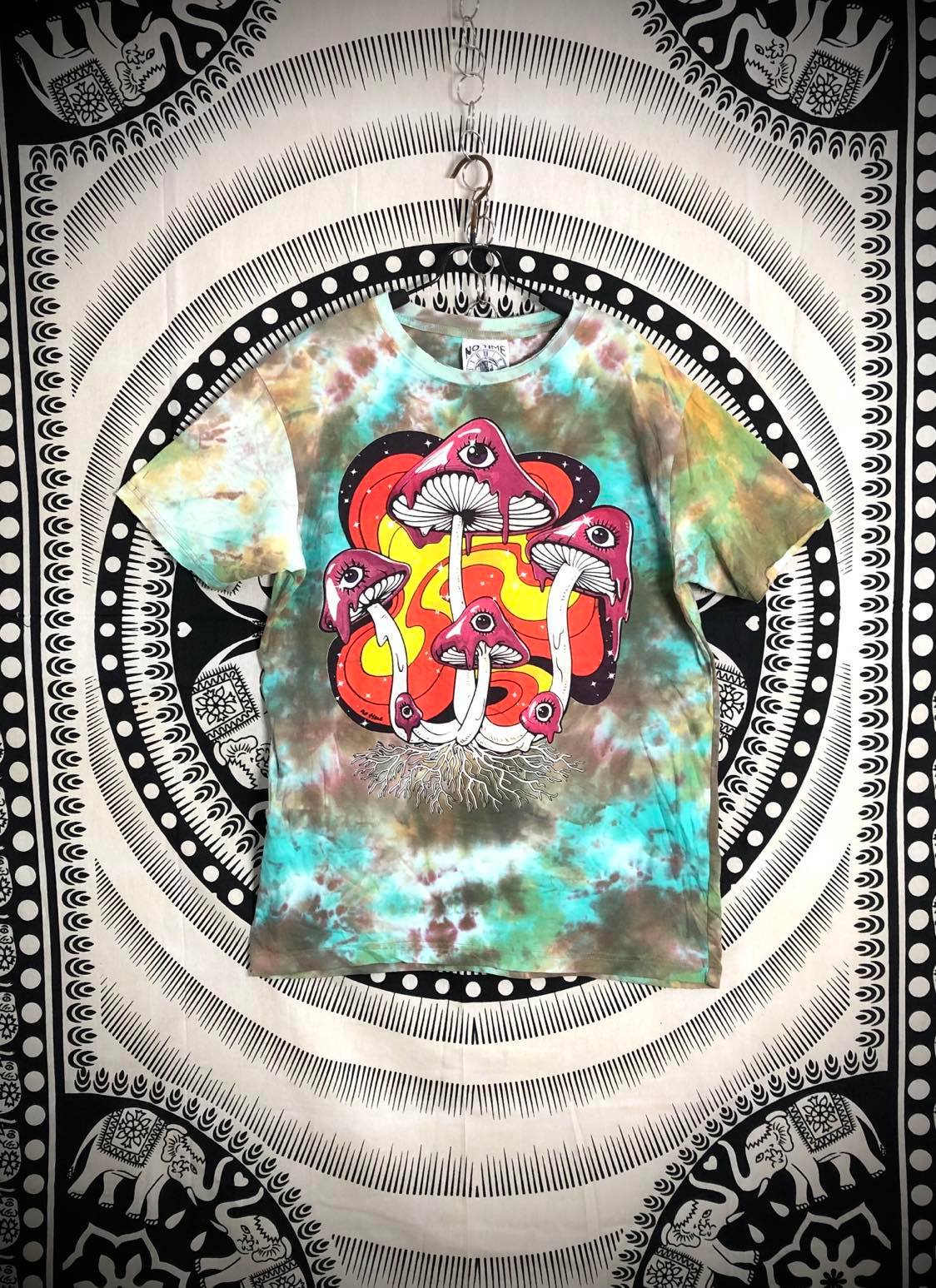 No Time T-Shirts Men LARGE