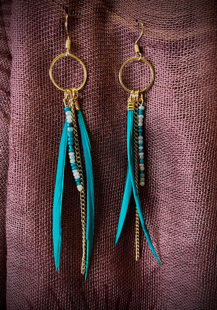 Feather Tail Hoop Earings