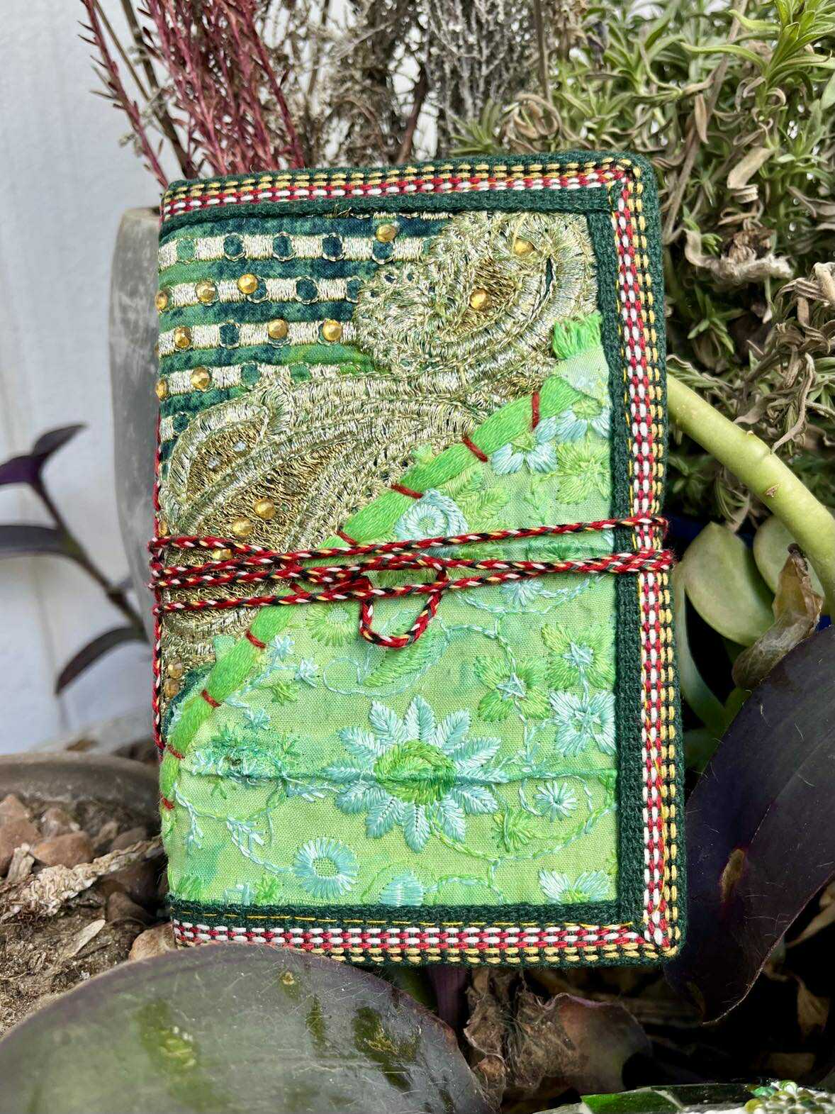 Saree Notebook 125cm