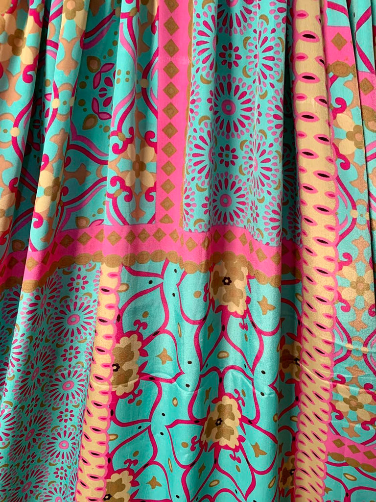 Sunmoon Long-Sleeve Flouncy Dress