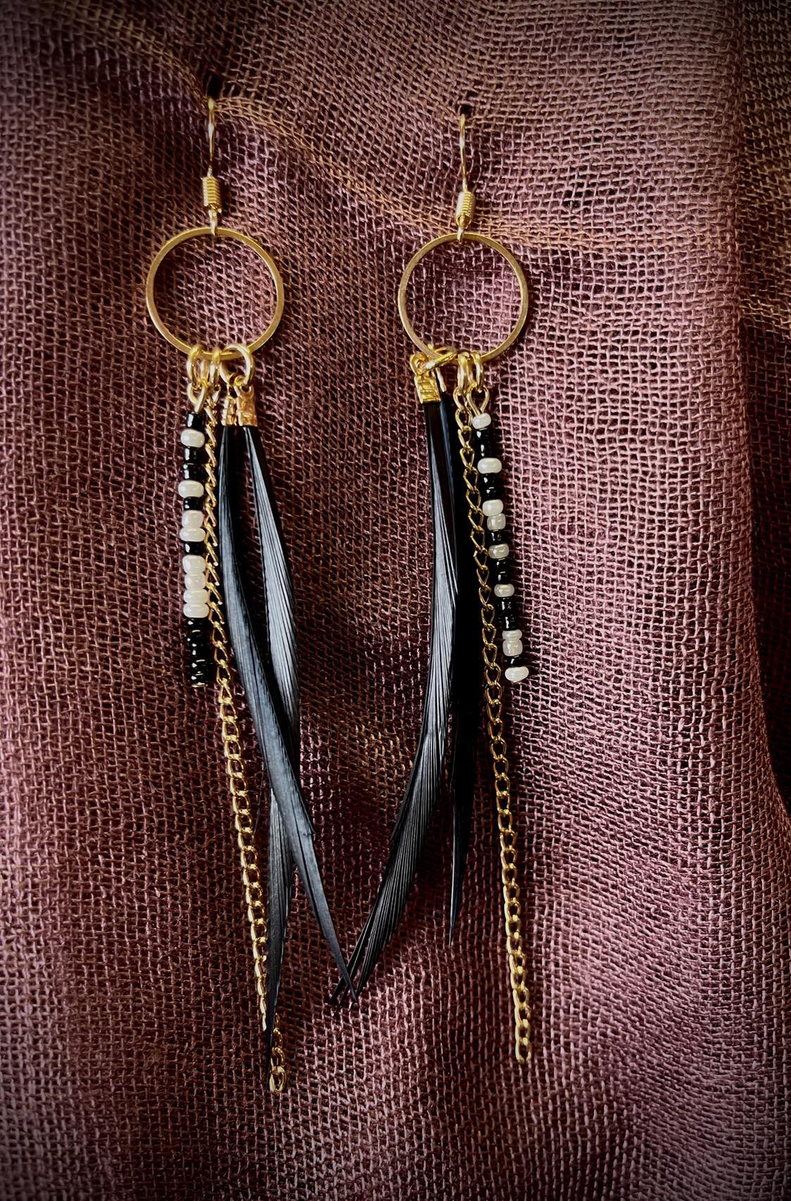 Feather Tail Hoop Earings