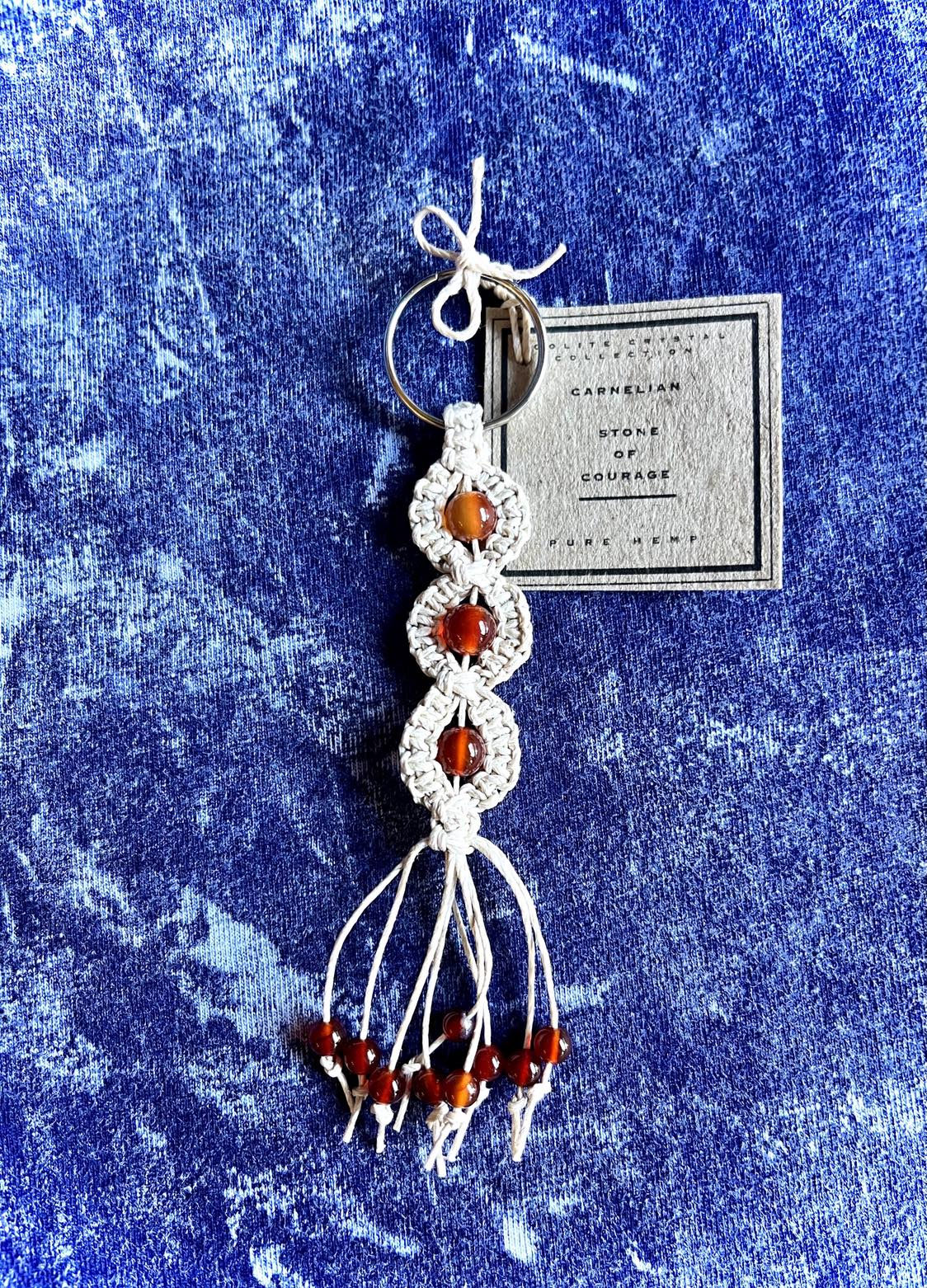 3 Stone Macrame Keyring Holder