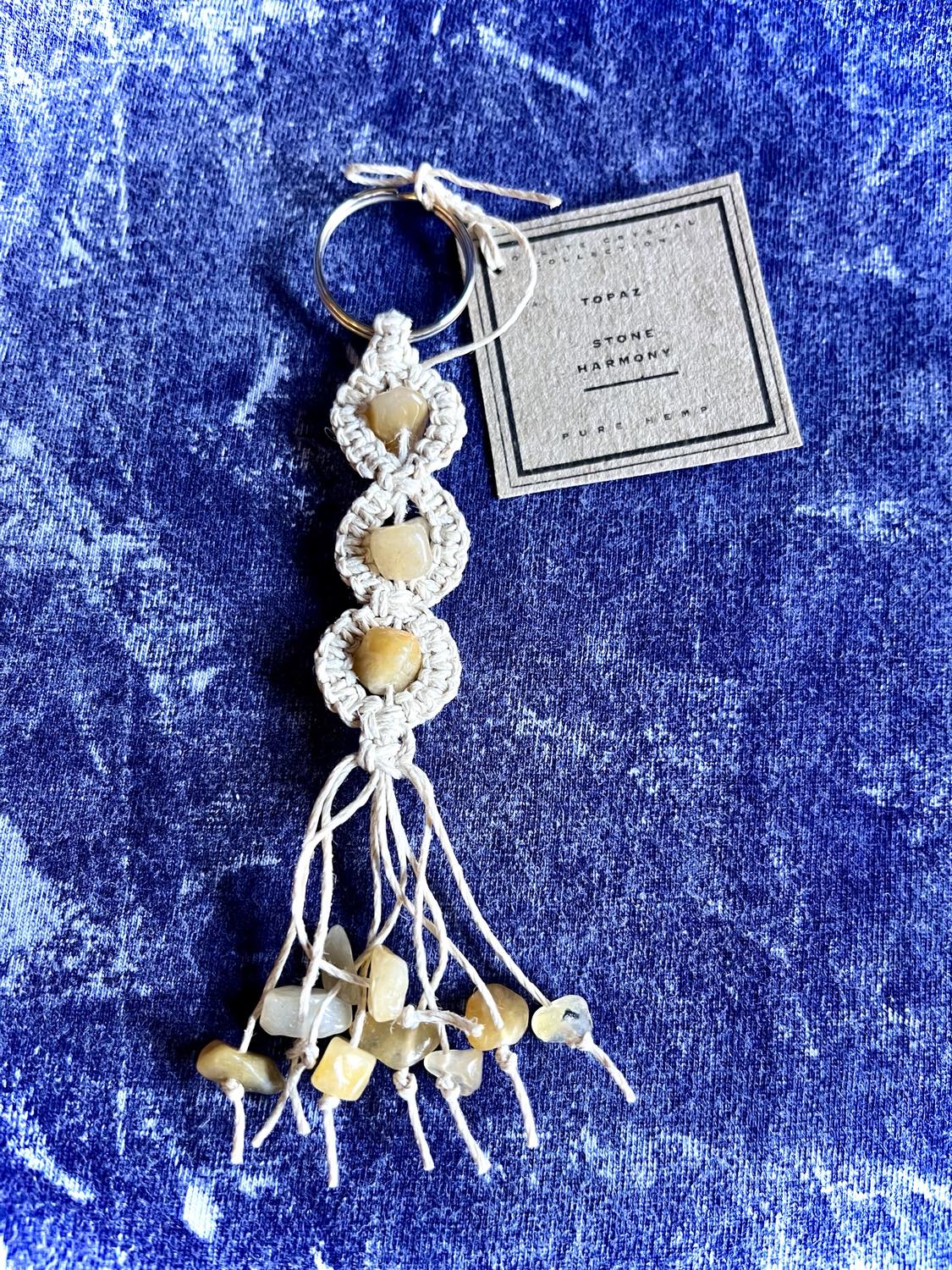 3 Stone Macrame Keyring Holder