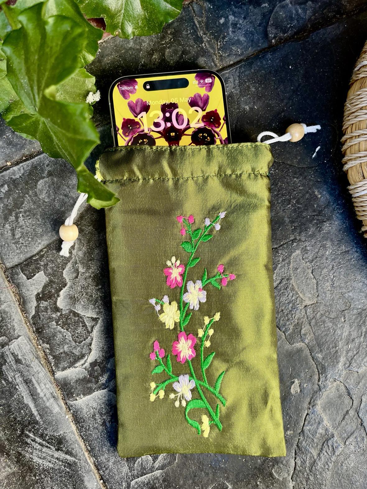 Silk Cellphone Bag