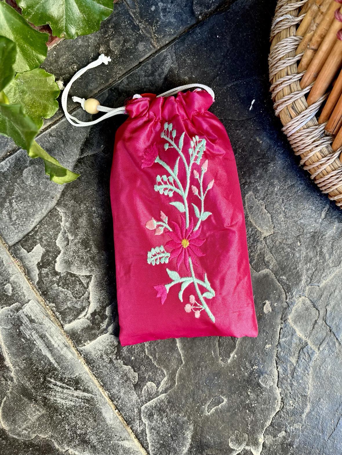 Silk Cellphone Bag