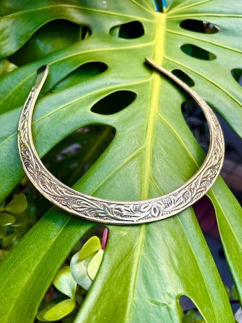 Solid Brass Embossed Choker