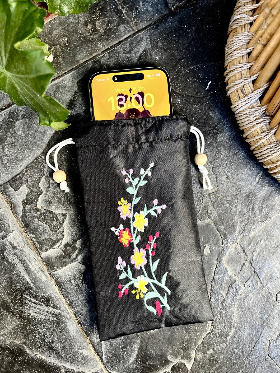 Silk Cellphone Bag