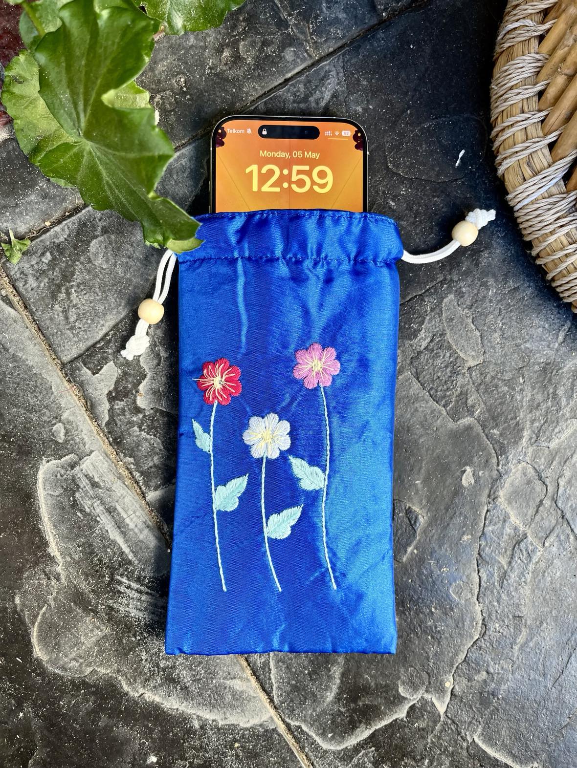 Silk Cellphone Bag