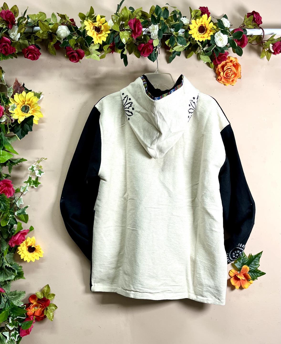 Tibetan Fleece Jacket - Black & Cream