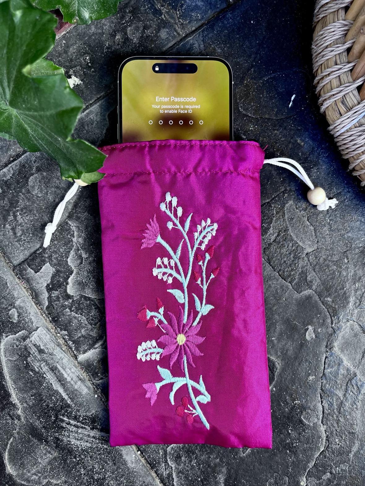 Silk Cellphone Bag