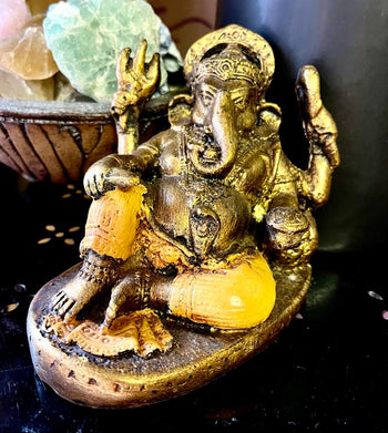 Resin Ganesh Relaxing 12cm