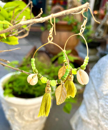 Hoop Cowrie Feather Earings