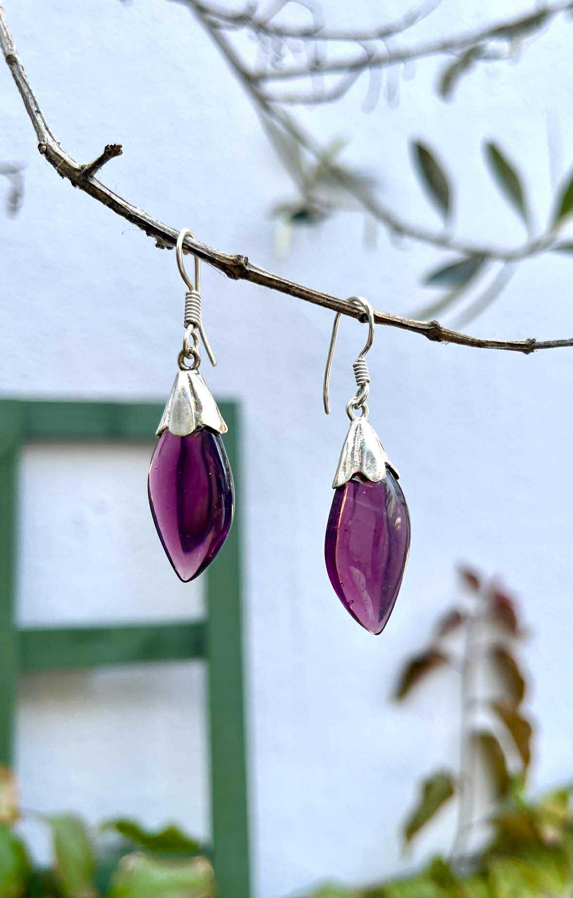 Raindrop Stone Earings