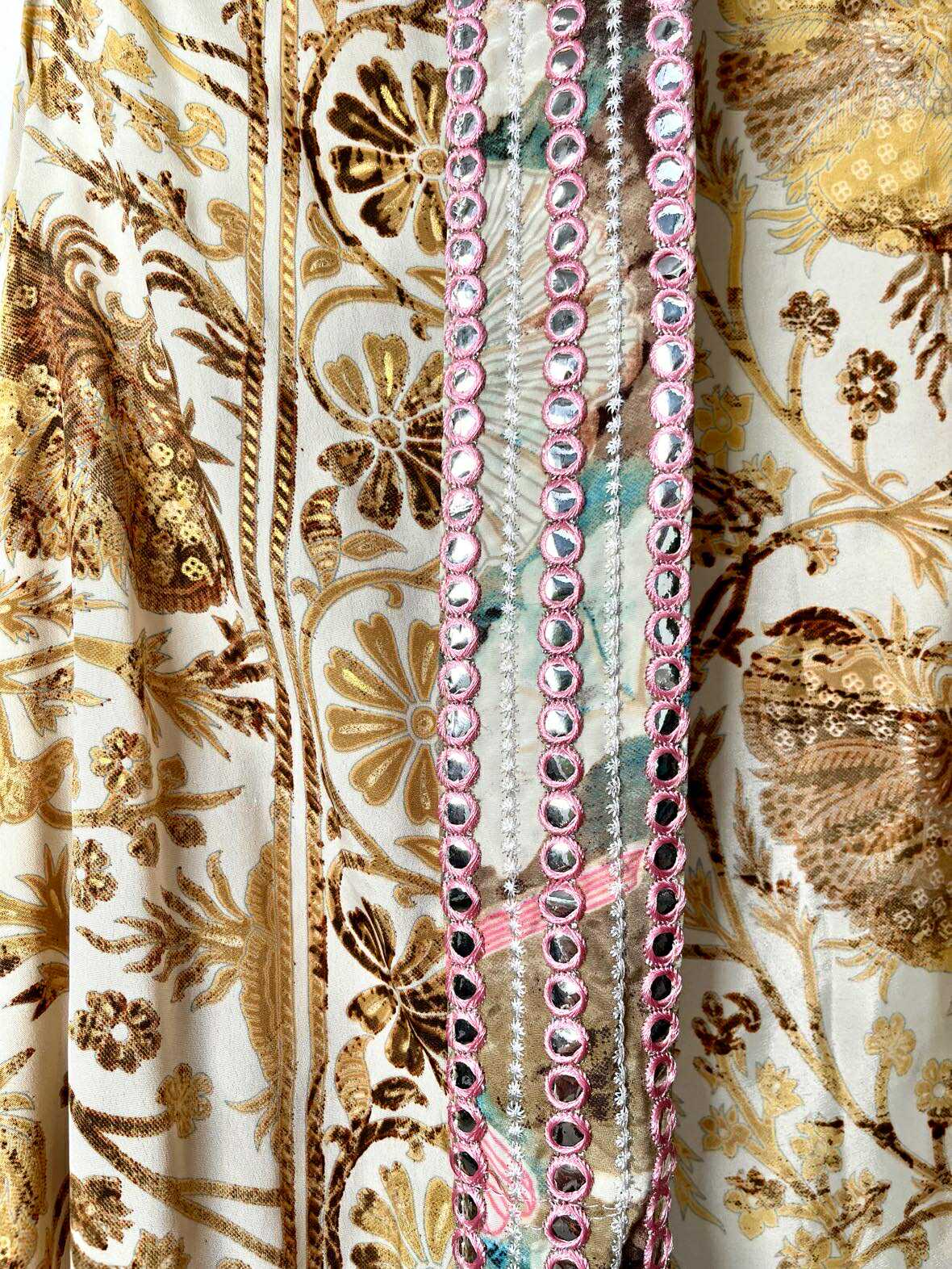 Silk Wanderlust Sleeveless Kimono