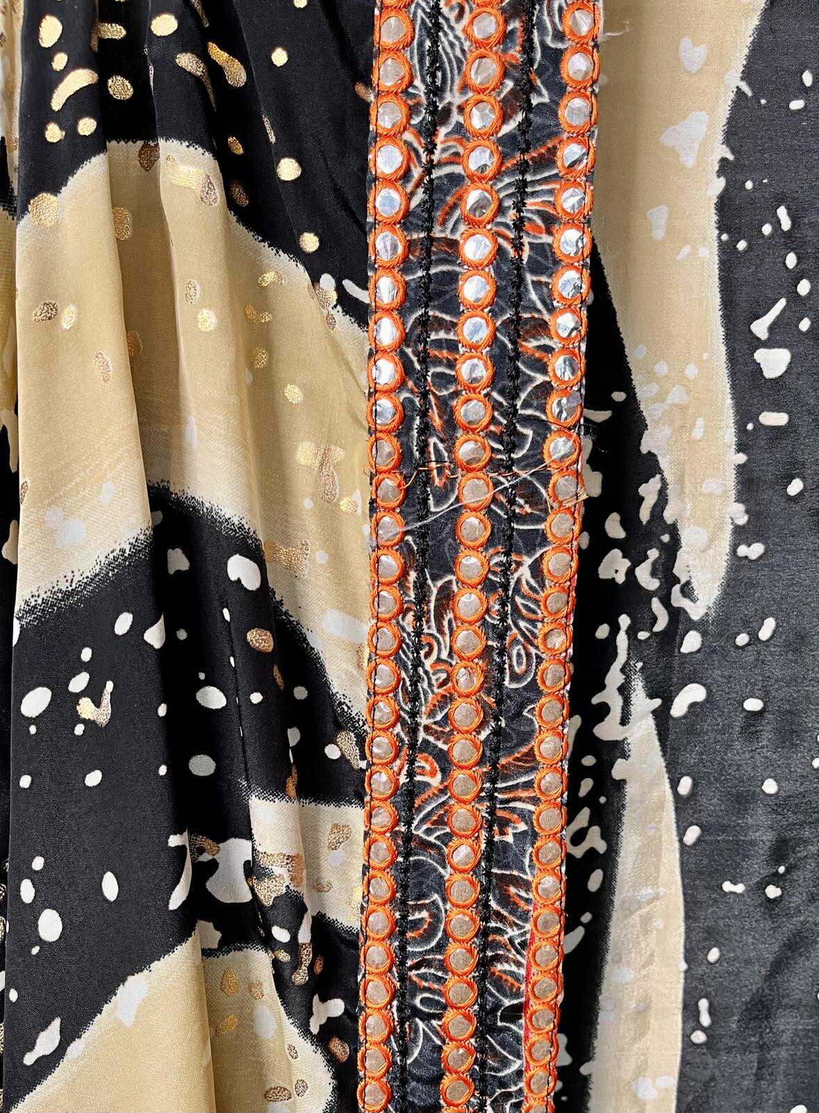 Silk Wanderlust Sleeveless Kimono