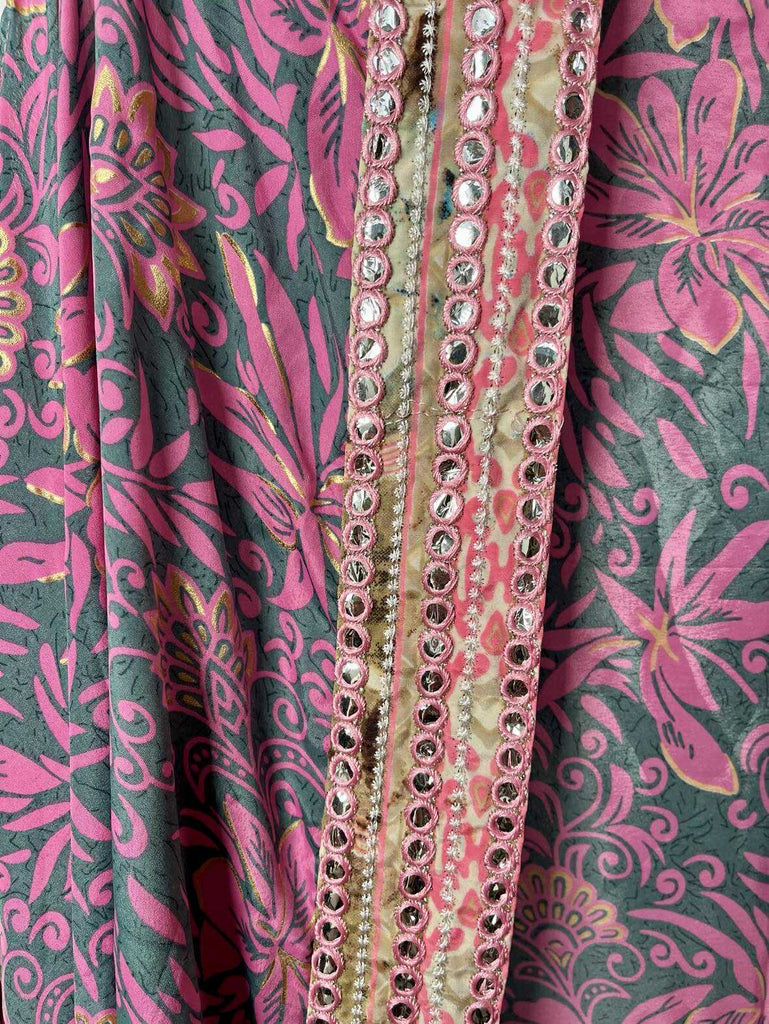 Silk Wanderlust Sleeveless Kimono