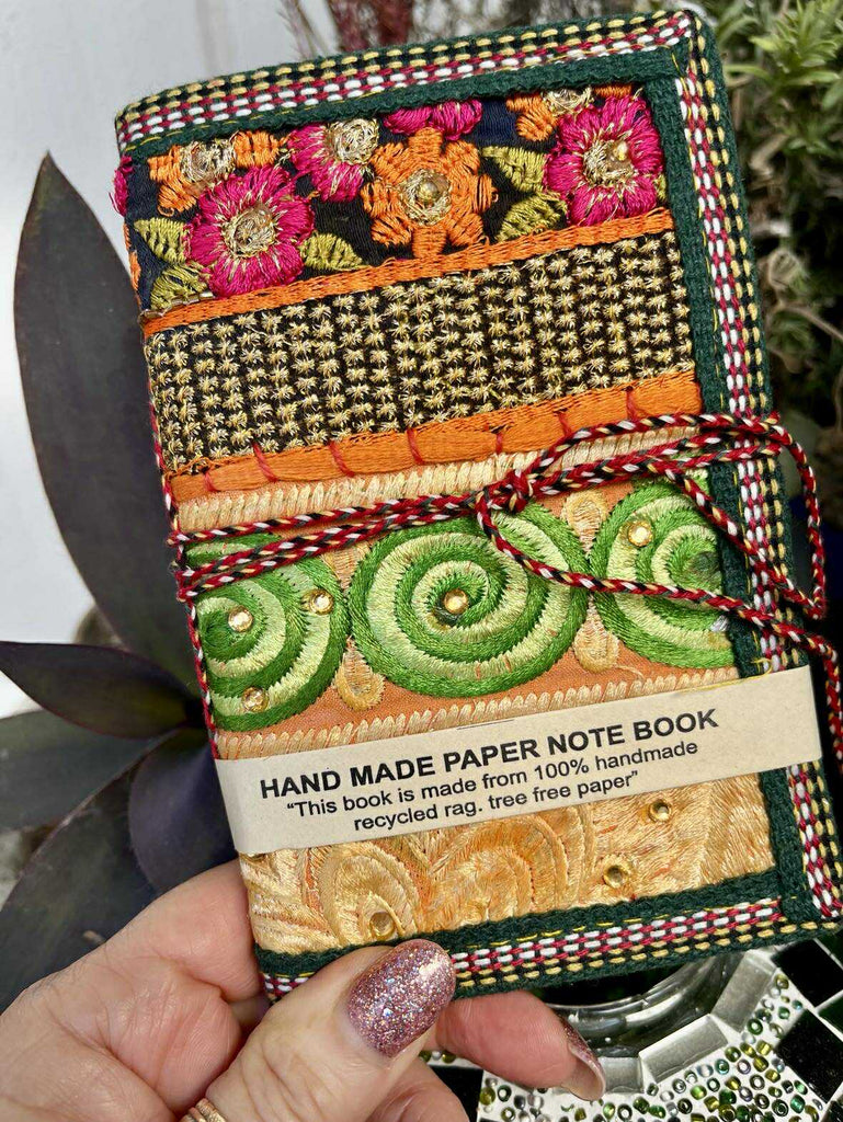 Saree Notebook 125cm