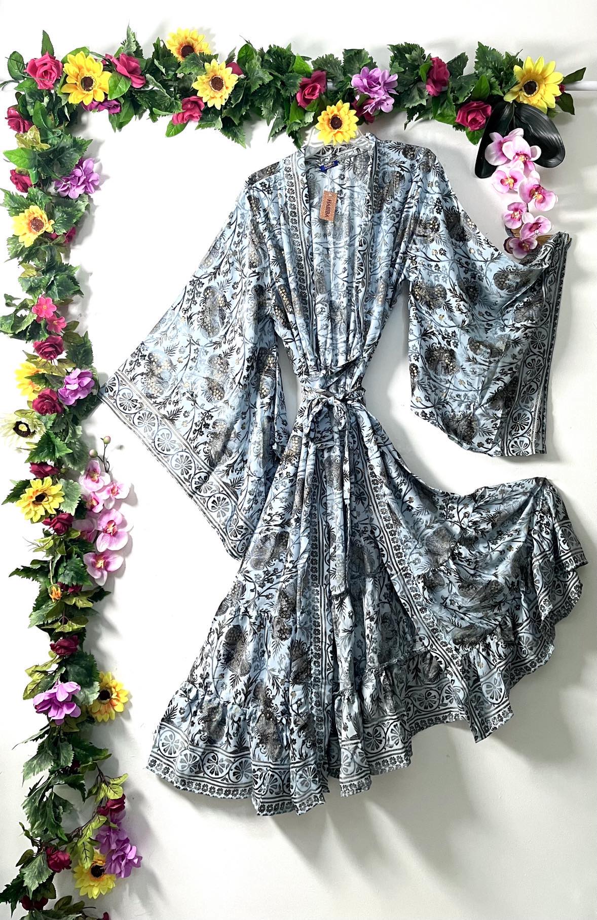 Buttersilk Goddess Kimono