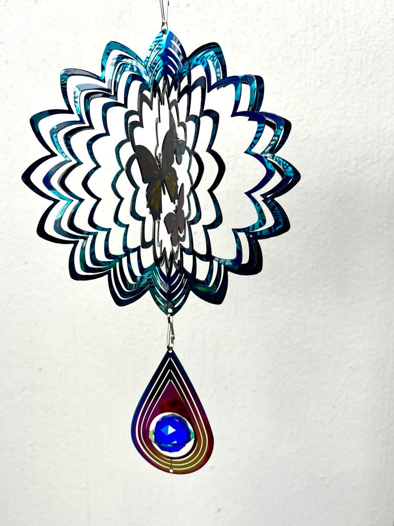 Small Wind Spinner With Teardrop