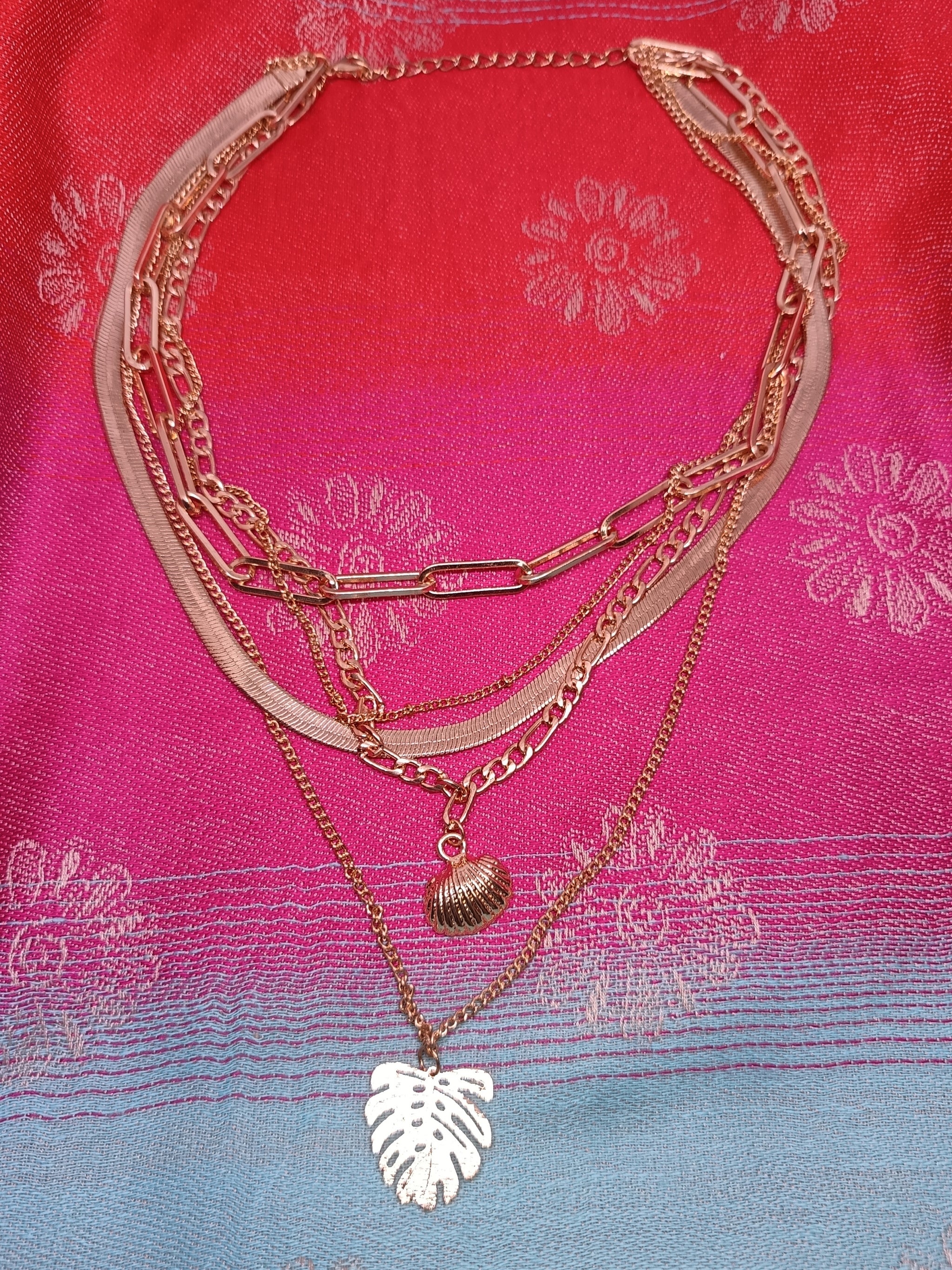 NECKLACE SET G  - Mixed Chain & Shell Pendant Set