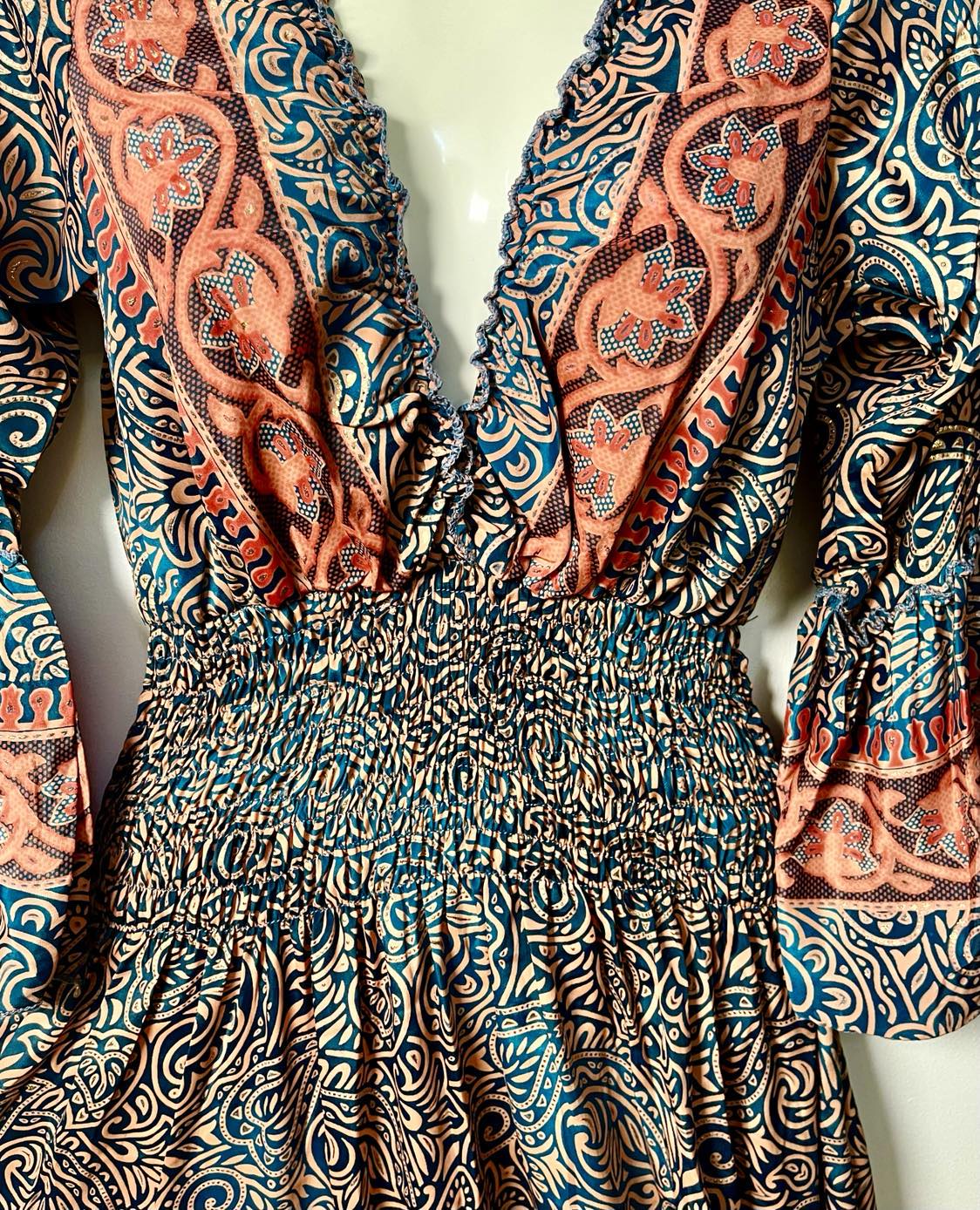 Follow Your Soul Long-Sleeve  Elasticized Dress