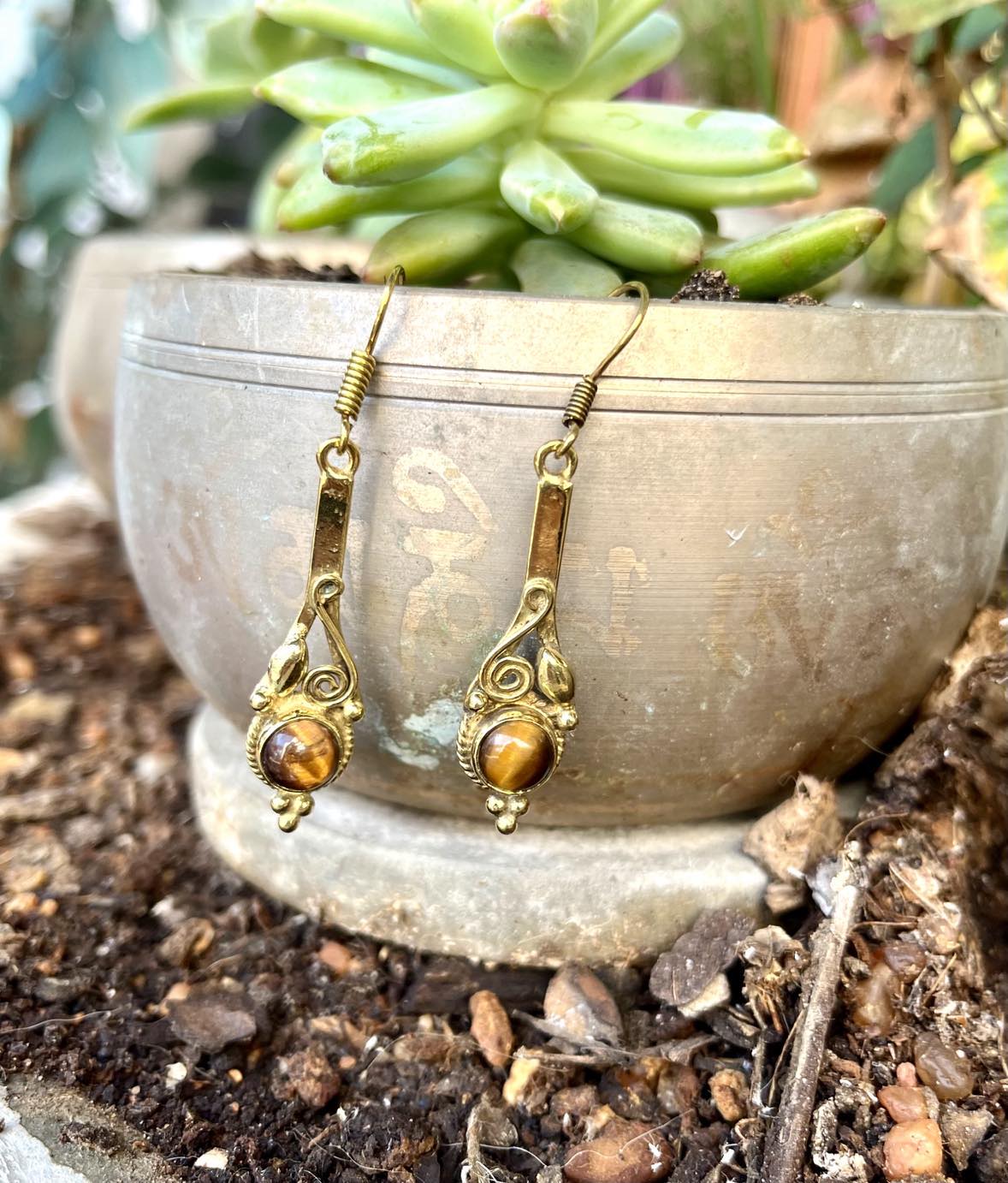 Brass Dropswirl Gemstone Earings