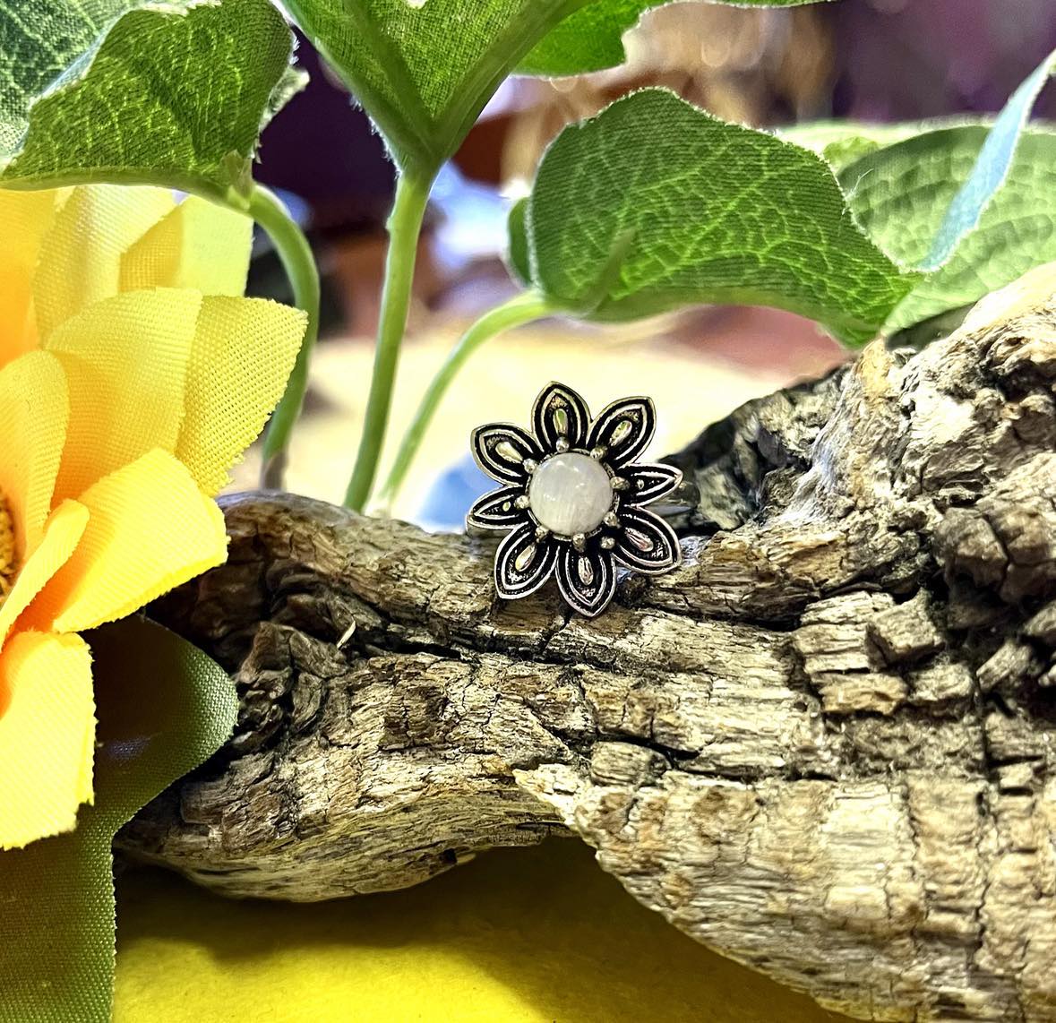 Daisy Gemstone Silver Ring