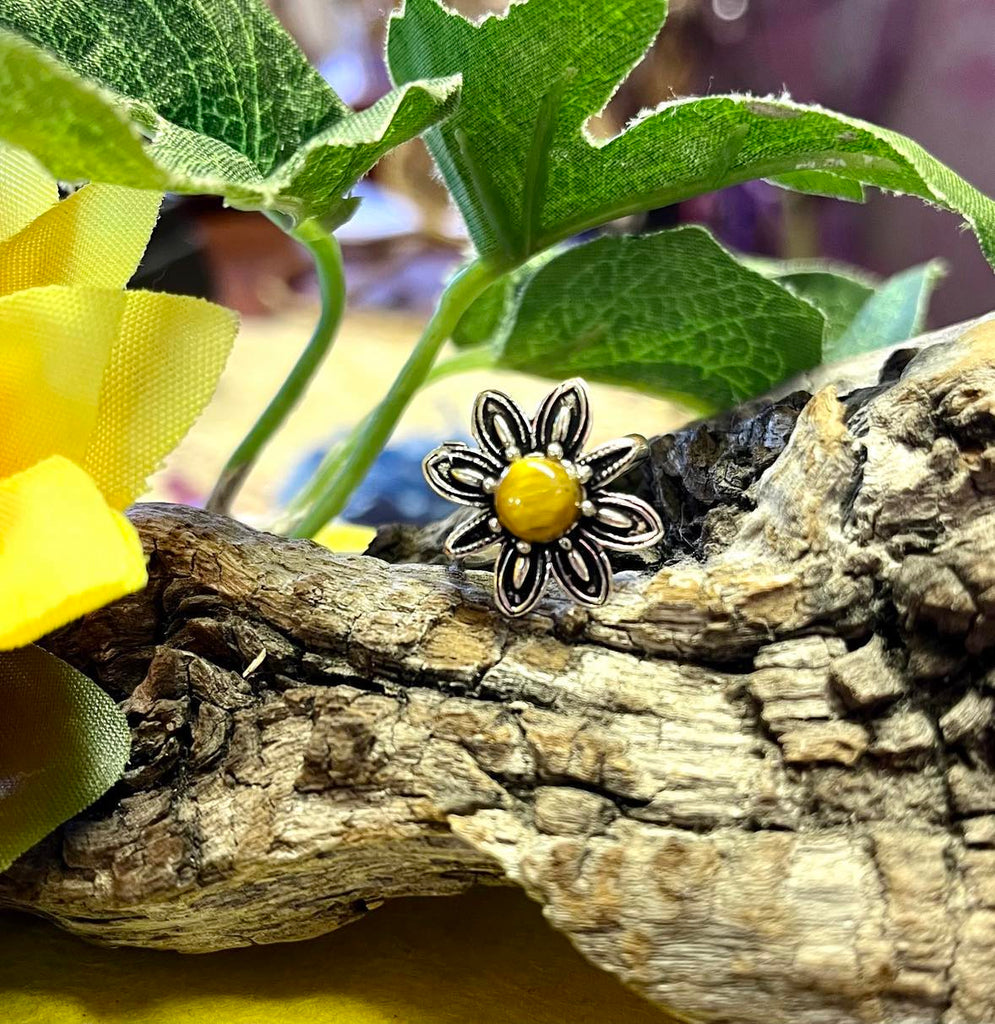 Daisy Gemstone Silver Ring