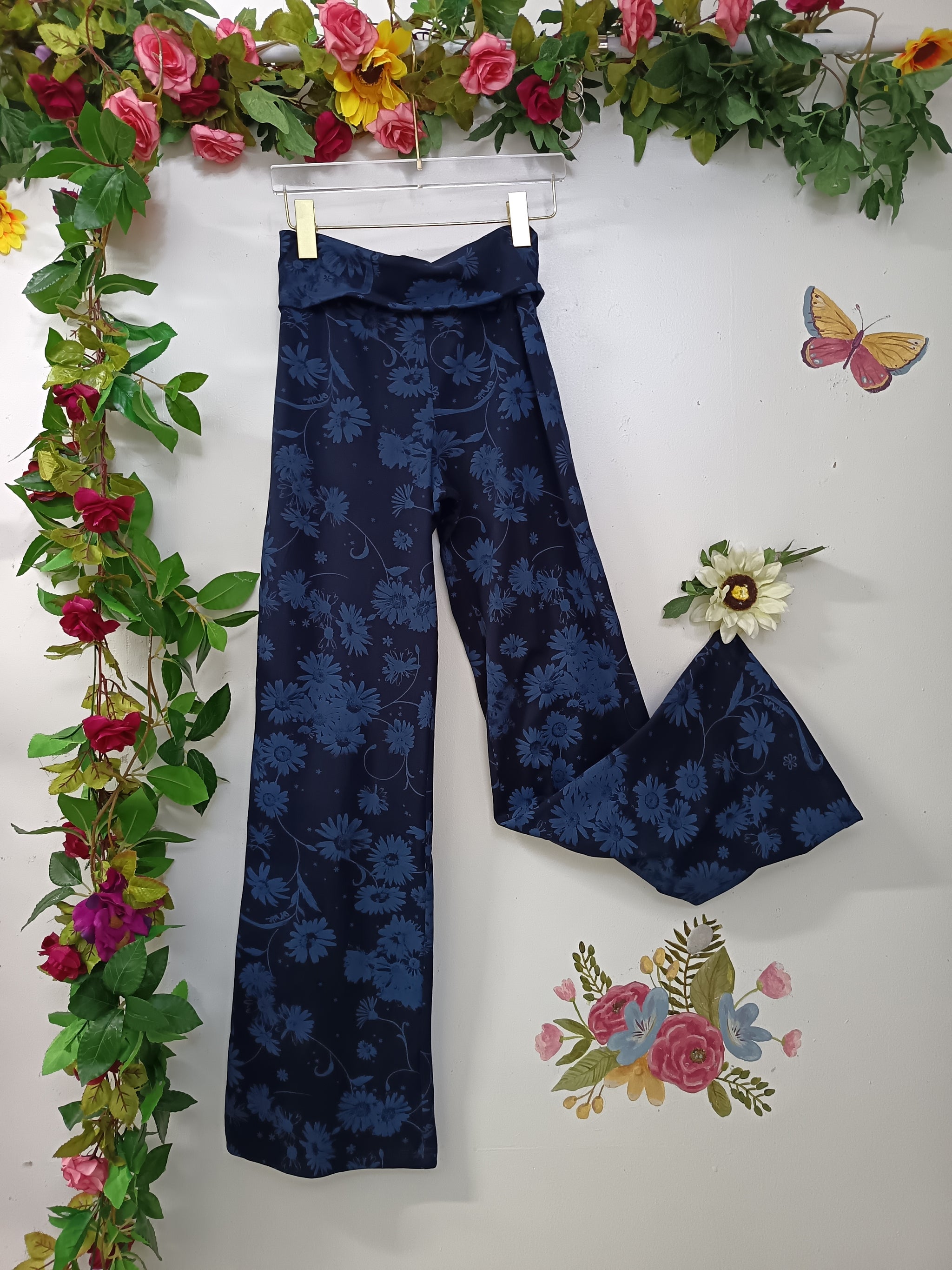 Nude Leisure Pants LARGE