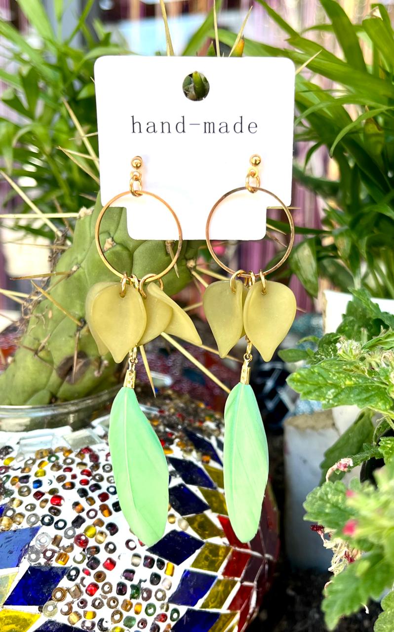 Feather & Shell Earings