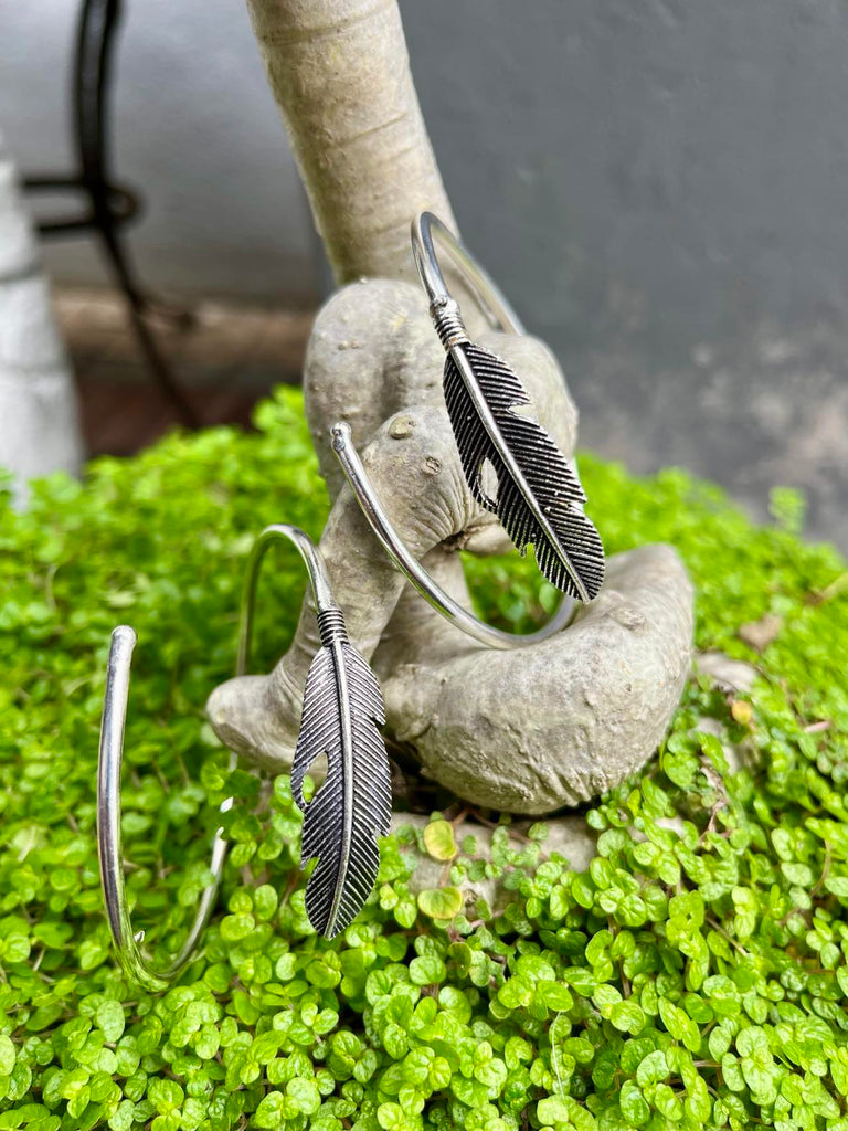 Feather Bangle Silver