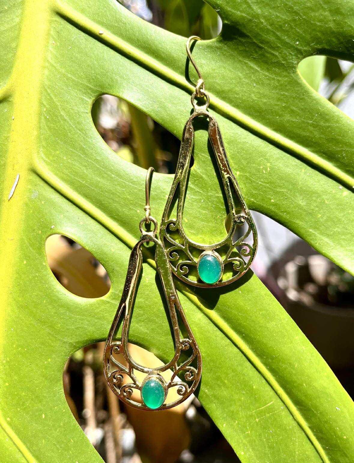 Brass Teardrop Flow Earings