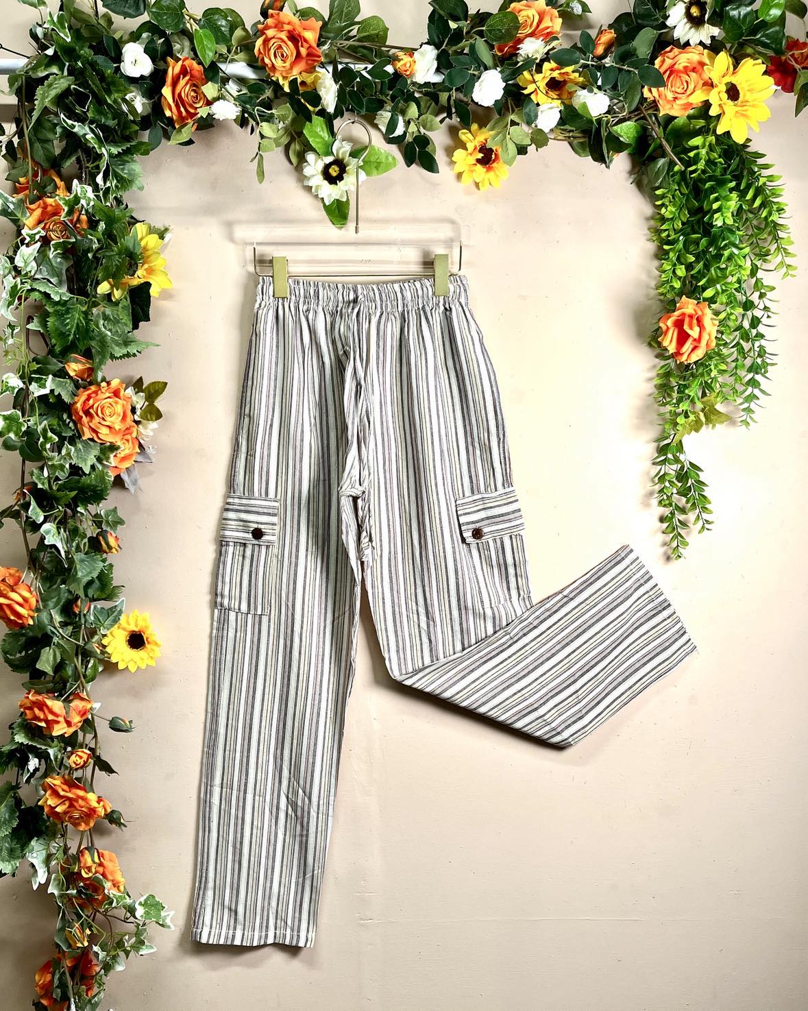 Kurtha Striped Chill Pants - SMALL