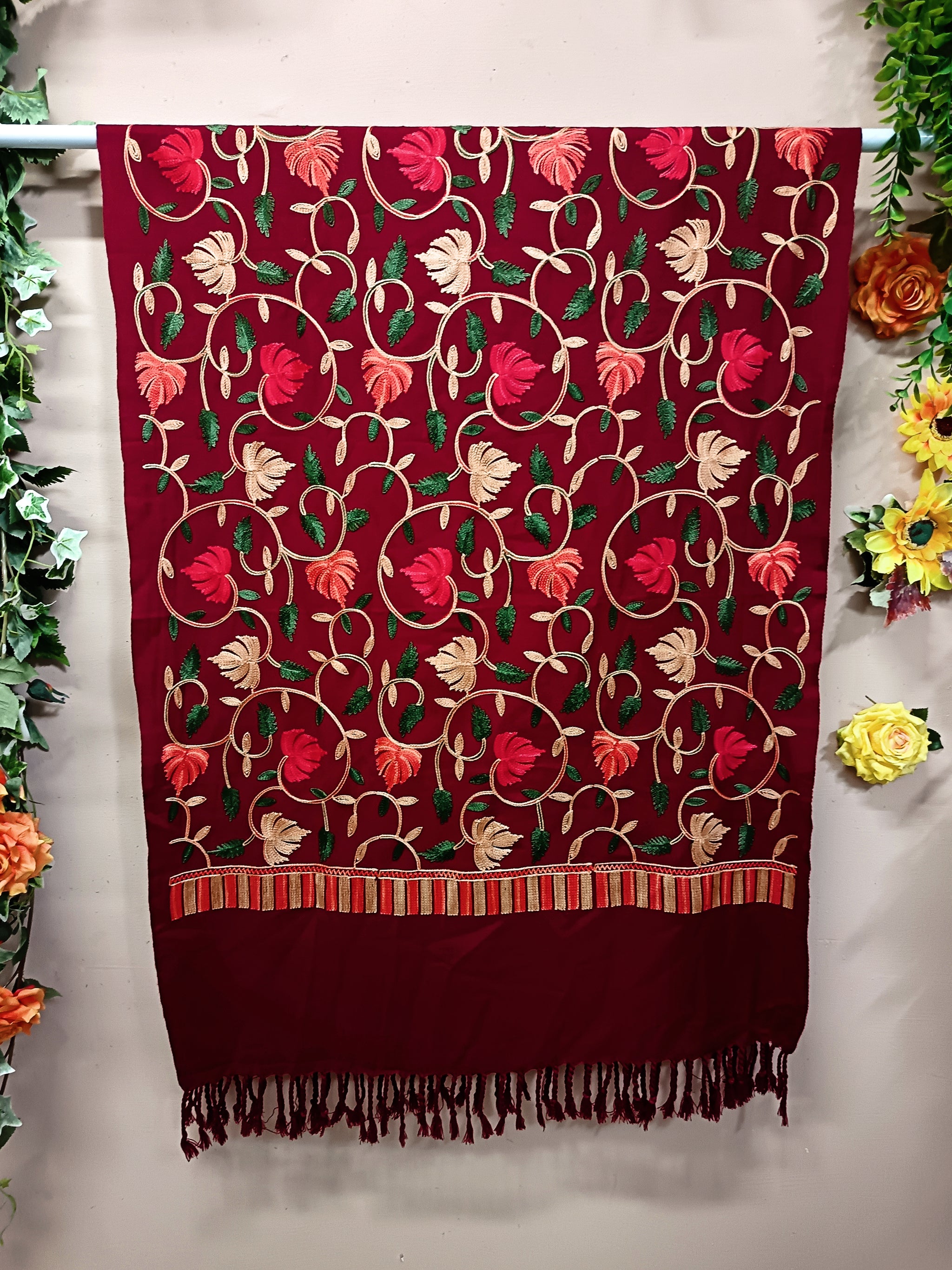 Kashmiri Garden Vine Stole