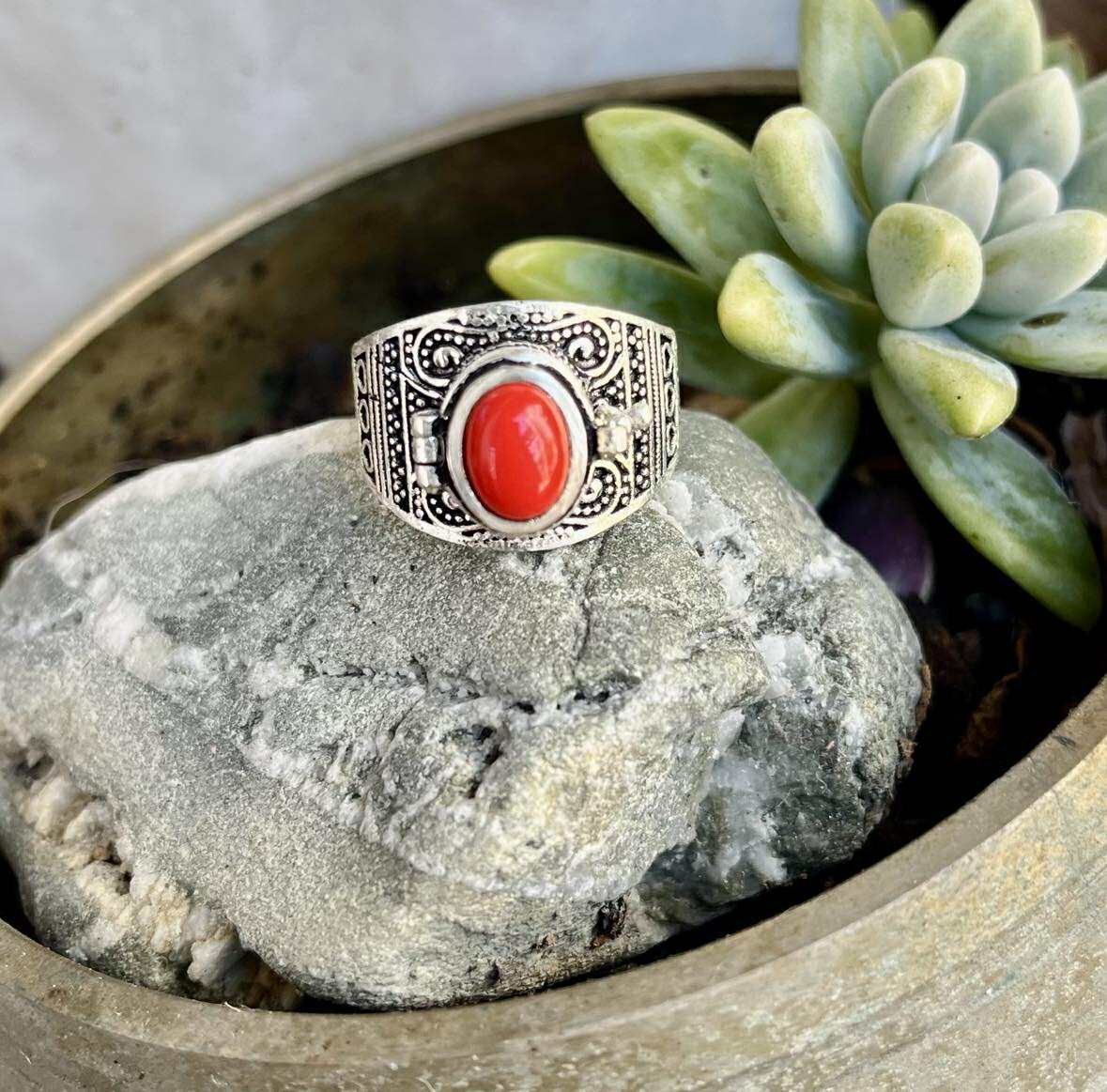 Poison Gemstone Rings