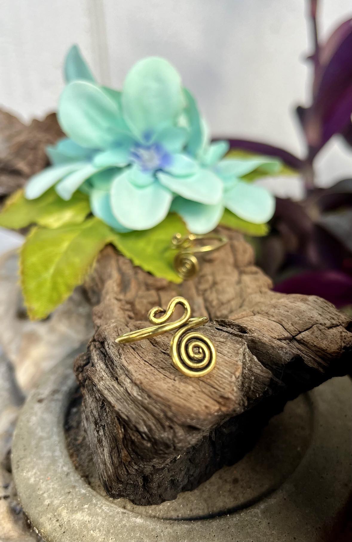 Swirl Brass Ring