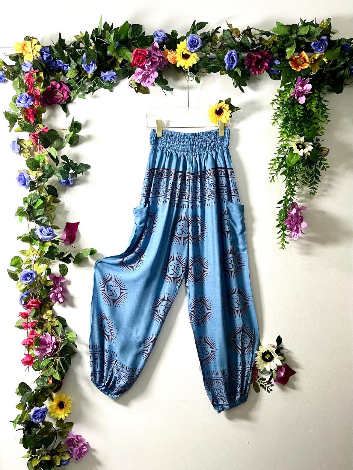 Prayer Aladdin Pants