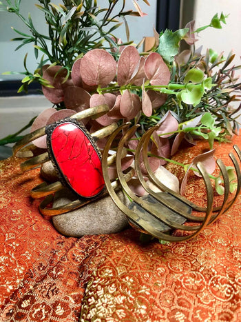 Tribal Claw Gemstone Bangle